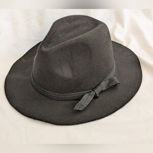 NWT C&C California Black Felt Fedora Hat